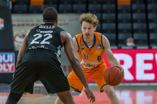 入与监督 入与监督