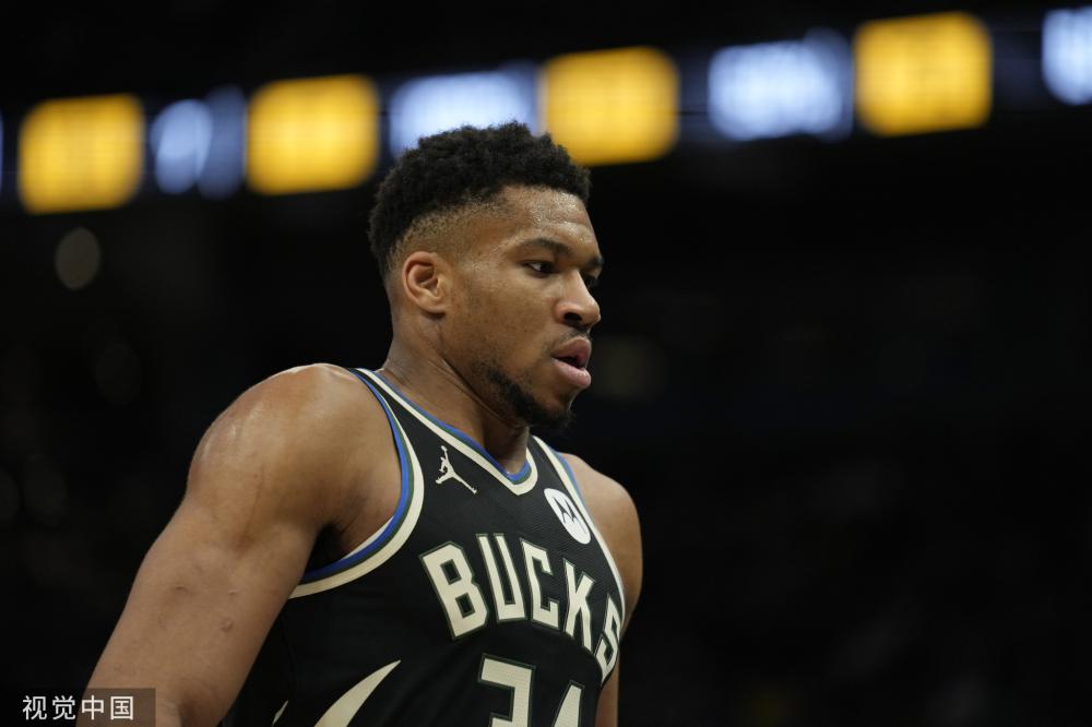 沃德在随后 沃德在随后