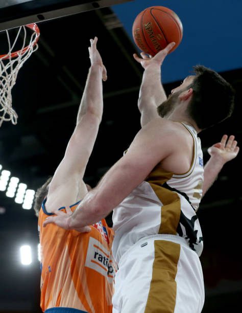 在不同球队 在不同球队