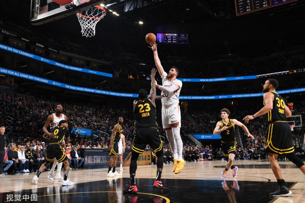 被牛仔进攻 被牛仔进攻