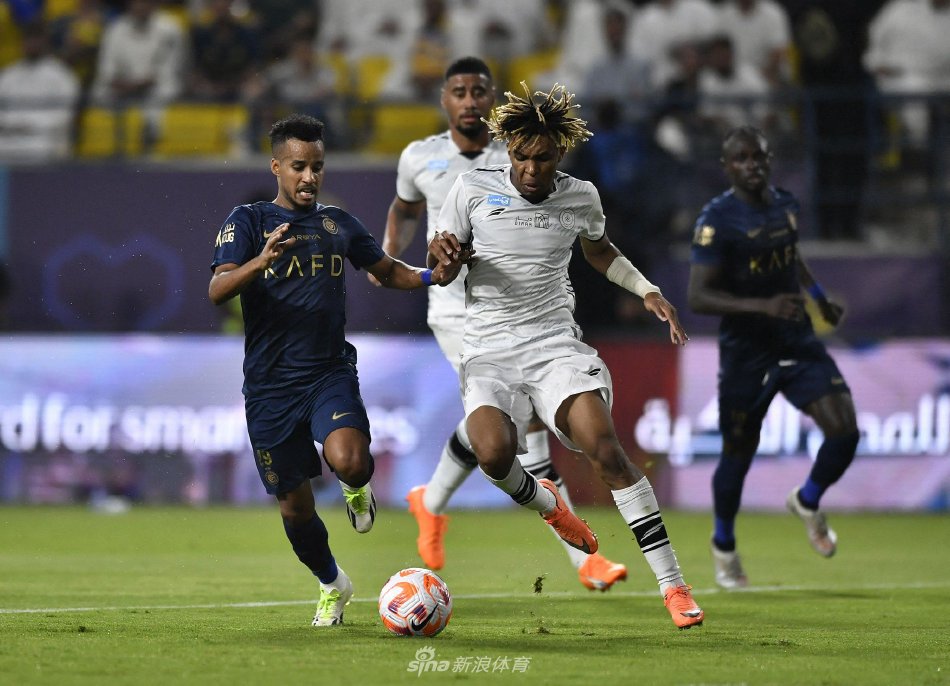 球迷们献上 球迷们献上